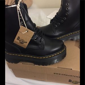 Dr Martens Jadon platform Boots